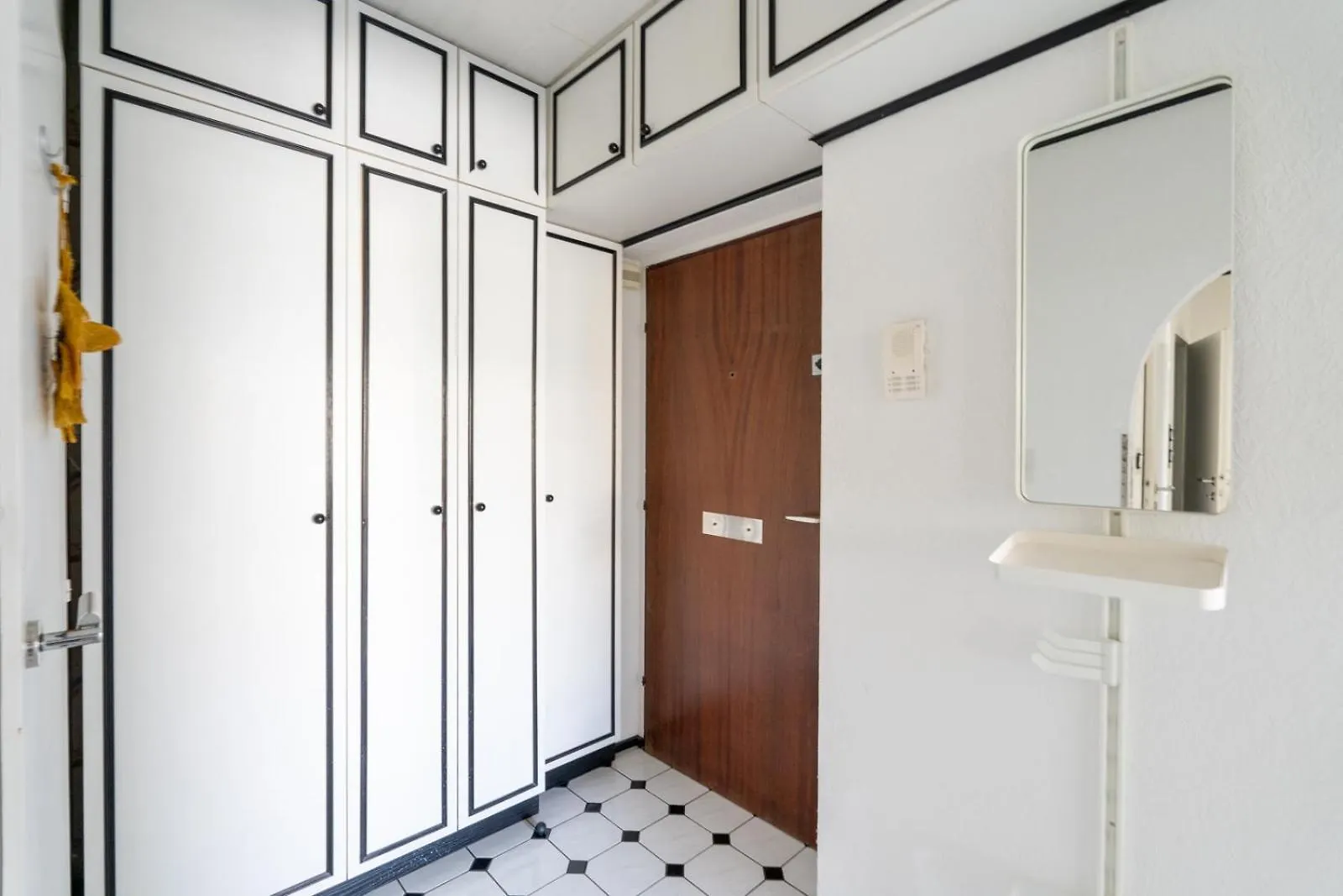 Апартаменты Two Bedrooms - 85 Squaremeters - 4 Min To U6 Dresdner Str Вена