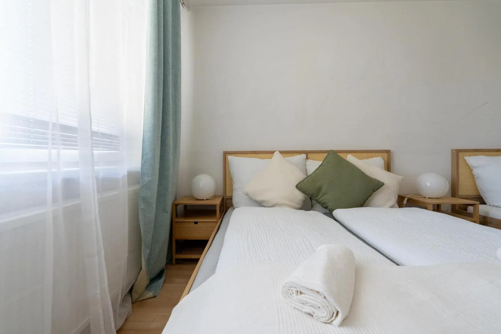 Two Bedrooms - 85 Squaremeters - 4 Min To U6 Dresdner Str Вена 0*,