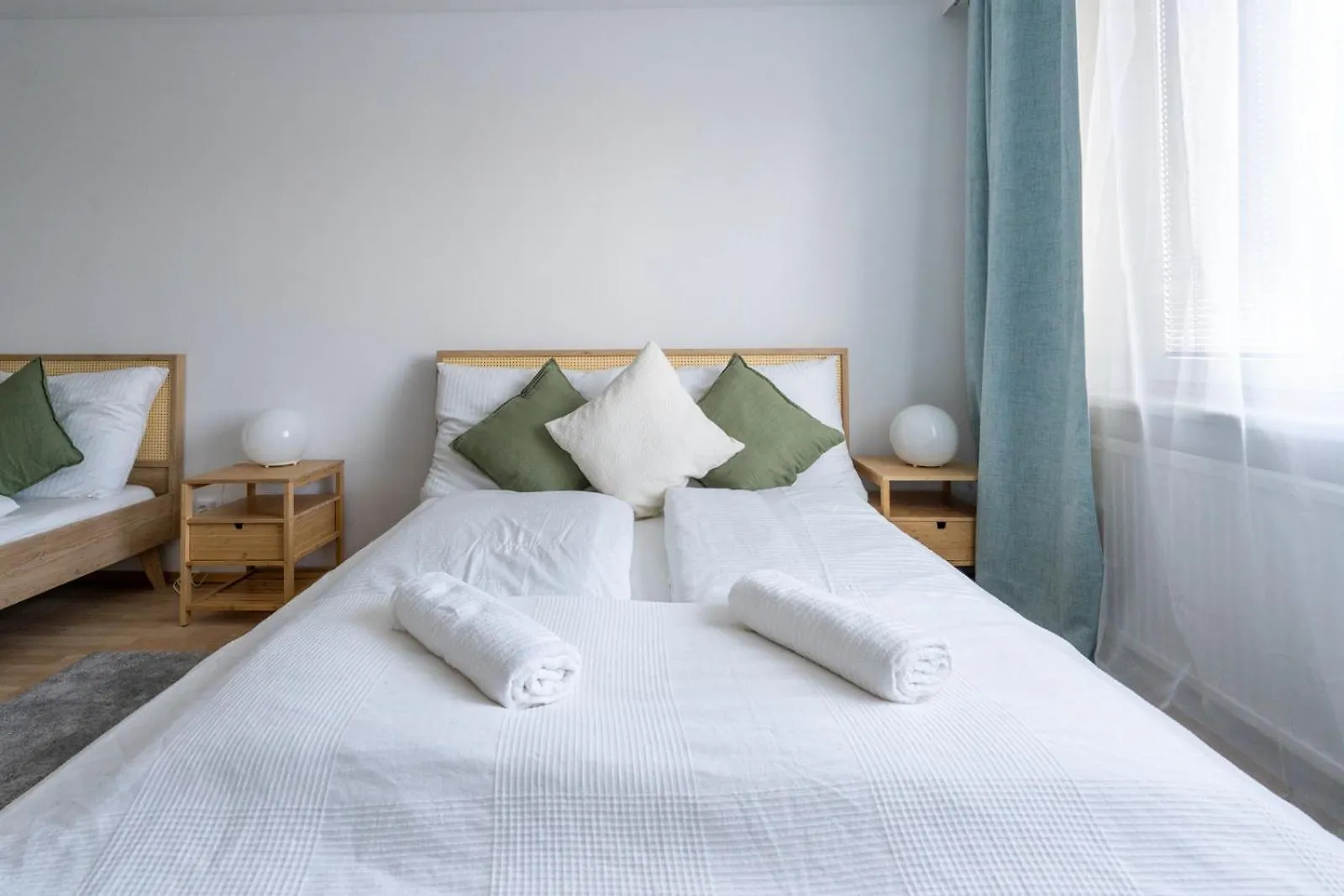 Апартаменты Two Bedrooms - 85 Squaremeters - 4 Min To U6 Dresdner Str Вена Австрия